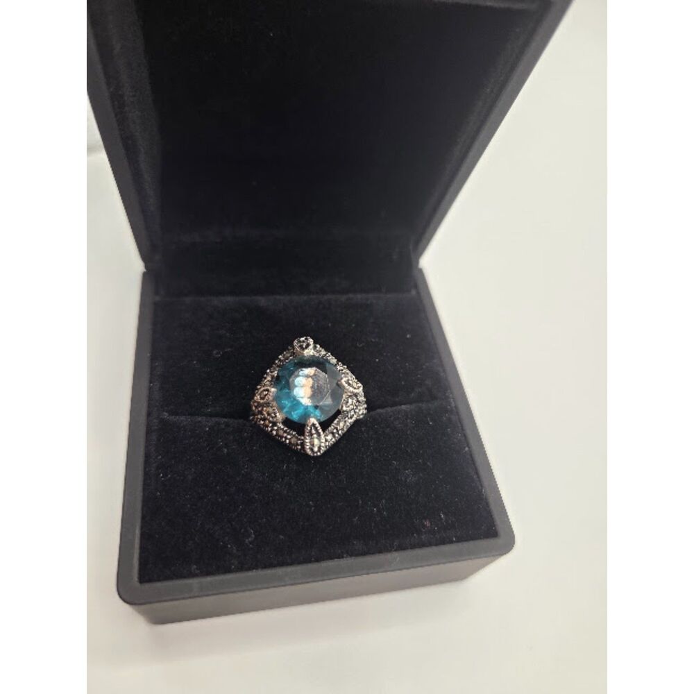 1905. Vintage Art Deco Style Sterling Silver Marcasite & Blue Statement Ring